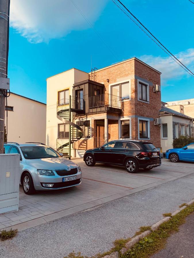 Dvojizbovy Apartman V Blizskom Centre Bardejova Exterior foto